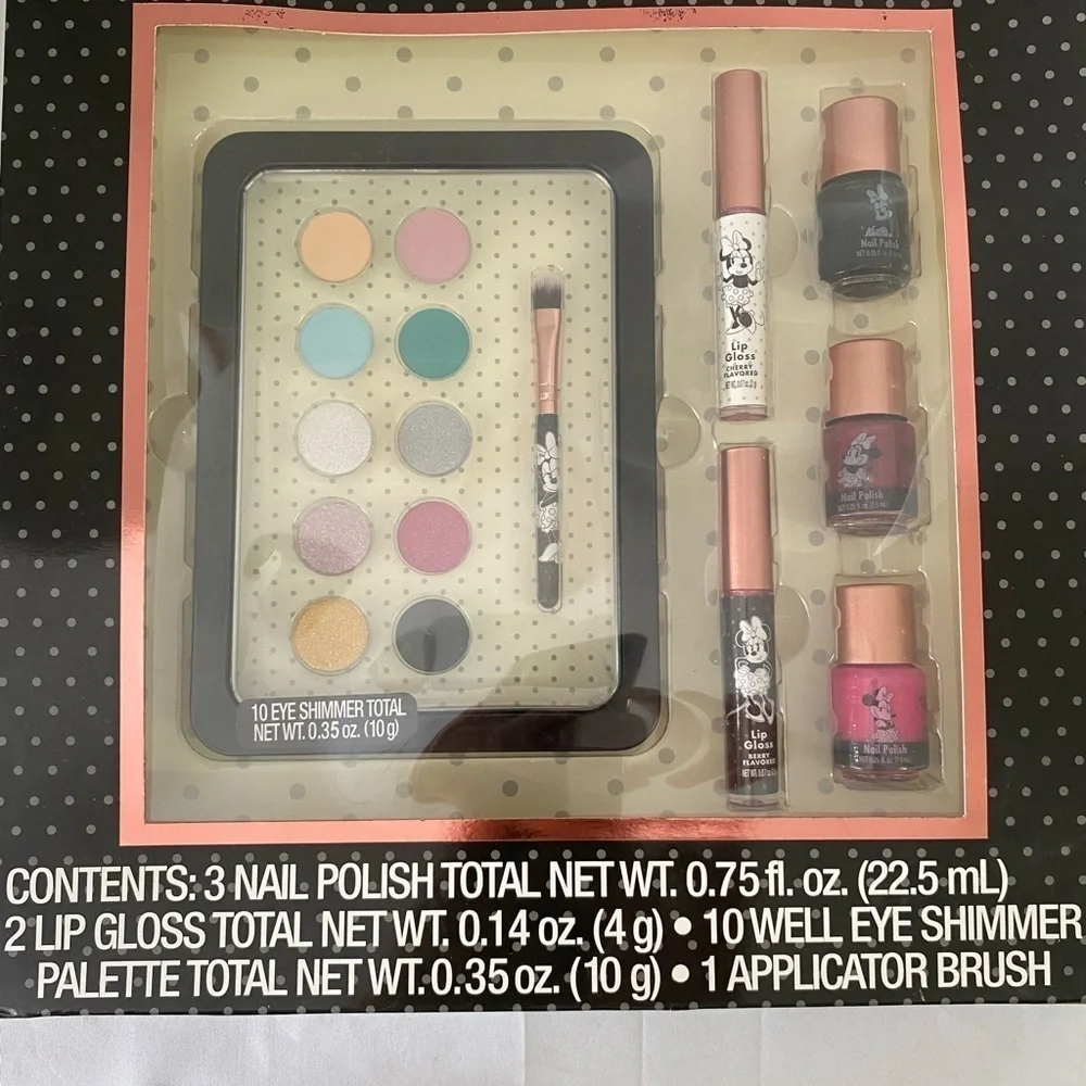 Disney Minnie Mouse Eye, Lip & Nail Gift Set (FH)